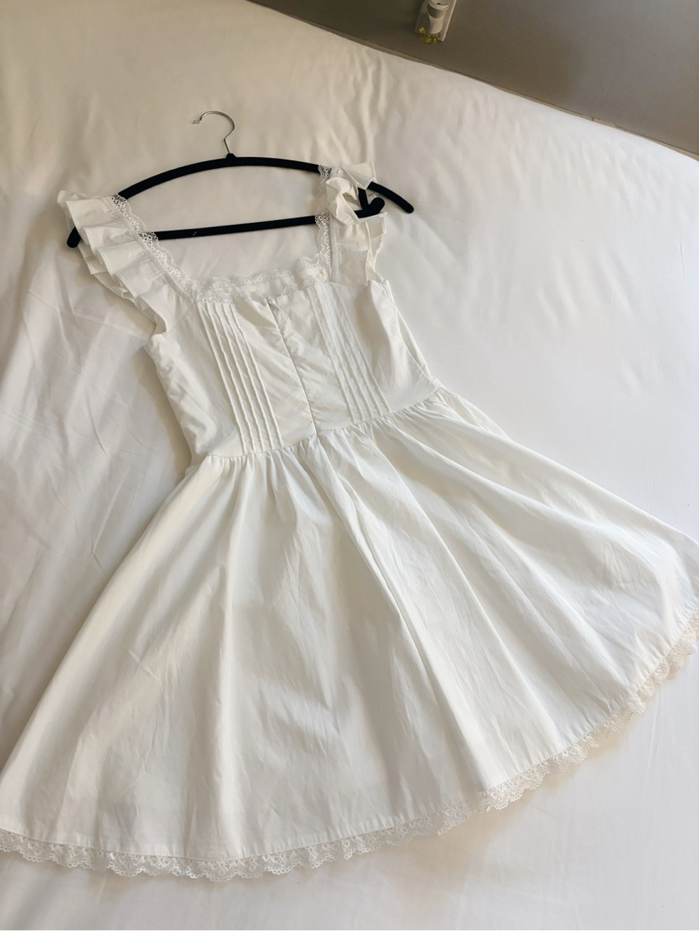 White Ruffled Strap Mini Dress with Lace Trim - Picture 3 of 6